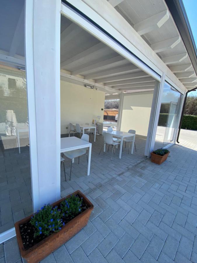 Aparthotel RTA La Pineta Sarzana Exterior foto