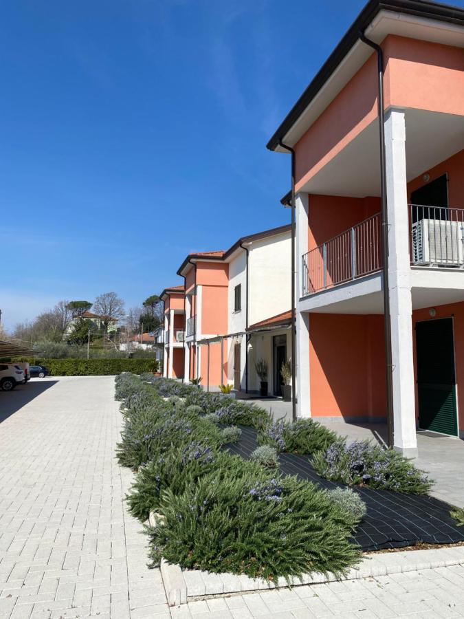 Aparthotel RTA La Pineta Sarzana Exterior foto