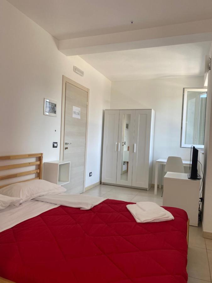 Aparthotel RTA La Pineta Sarzana Exterior foto