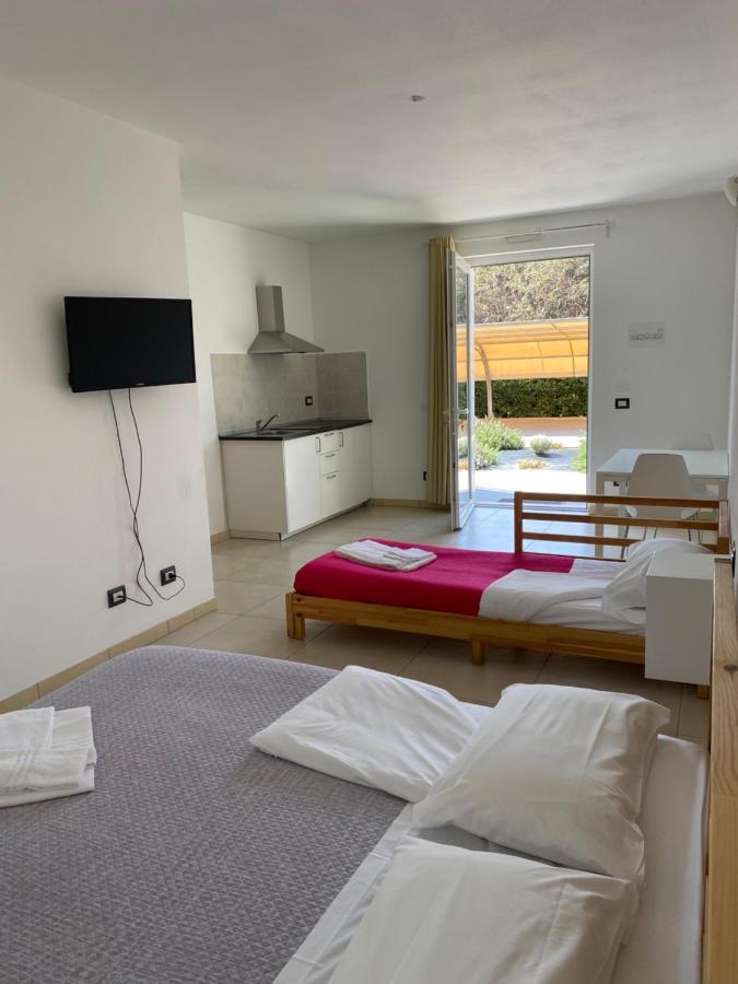 Aparthotel RTA La Pineta Sarzana Exterior foto